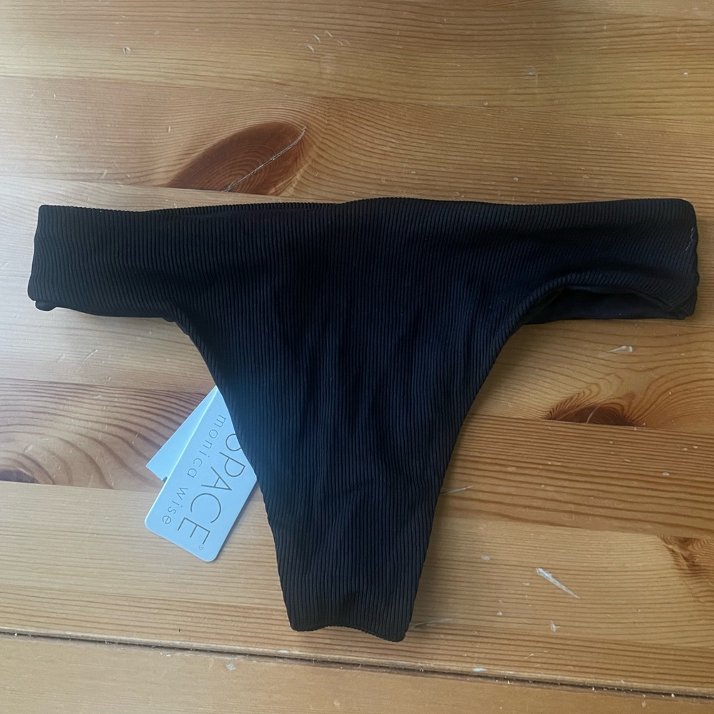 L space pixie bikini bottom - new - Picture 5 of 5